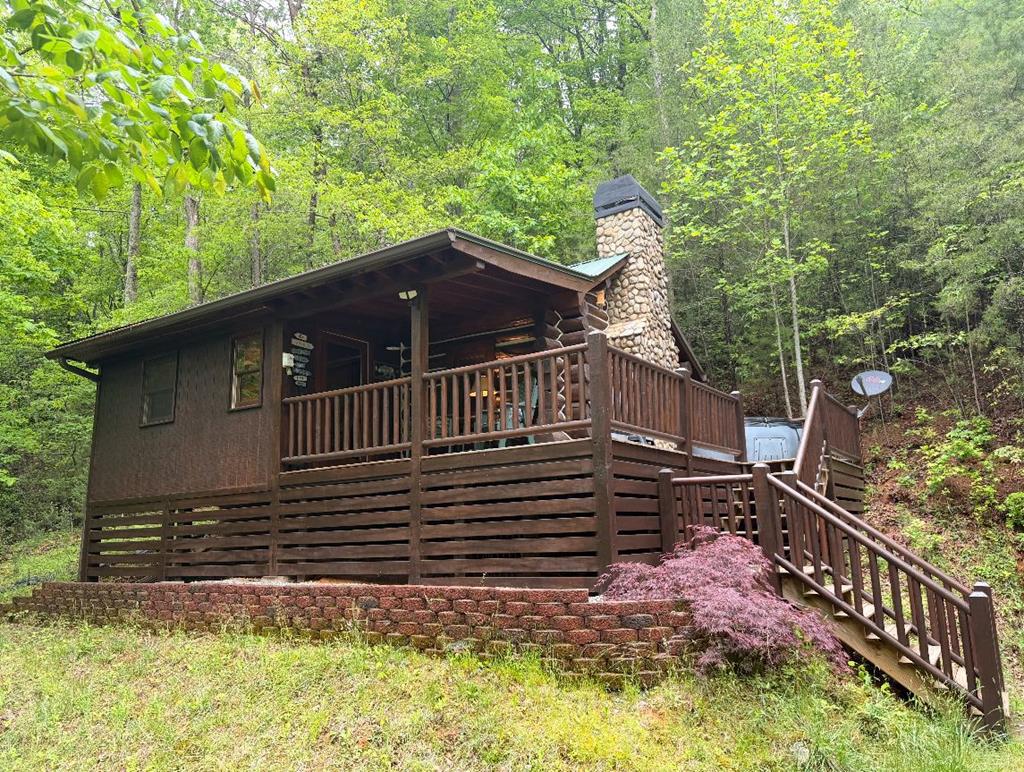 1790 Stanley Creek — photo