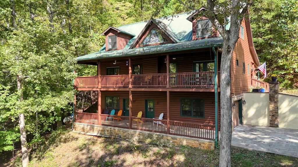 3204 Creek View Road — photo