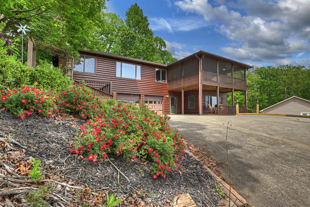 205 Lookout Drive, Blue Ridge, GA 30513