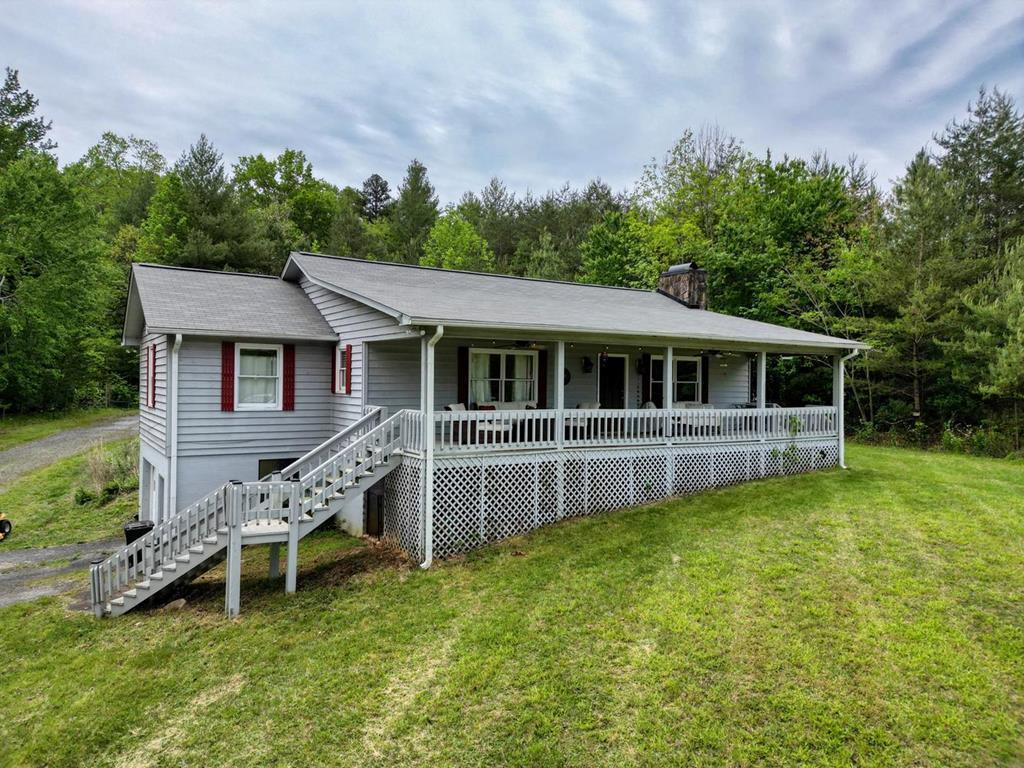 1085 W Jones Creek Road — photo