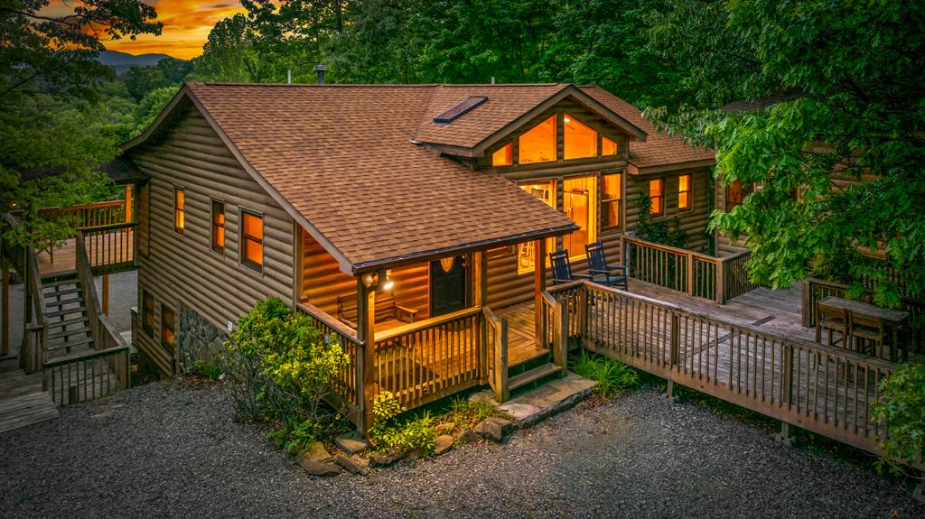 28 Hawkeye Ridge, Blue Ridge, GA 30513