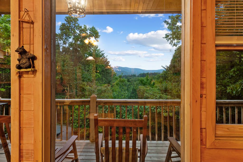 28 Hawkeye Ridge, Blue Ridge, GA 30513 — photo 2