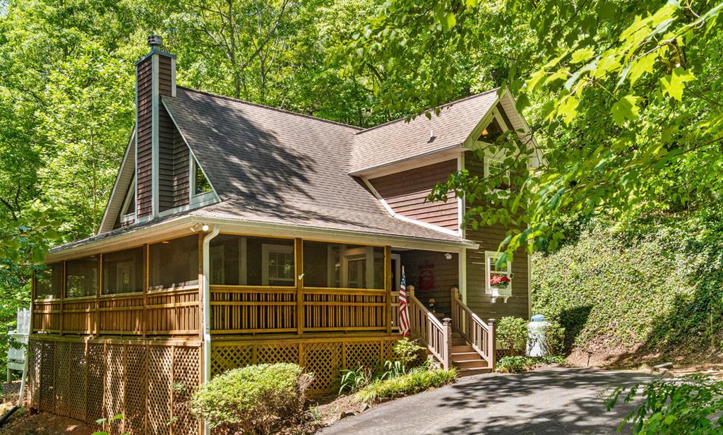 2102 Pooh Corner — photo
