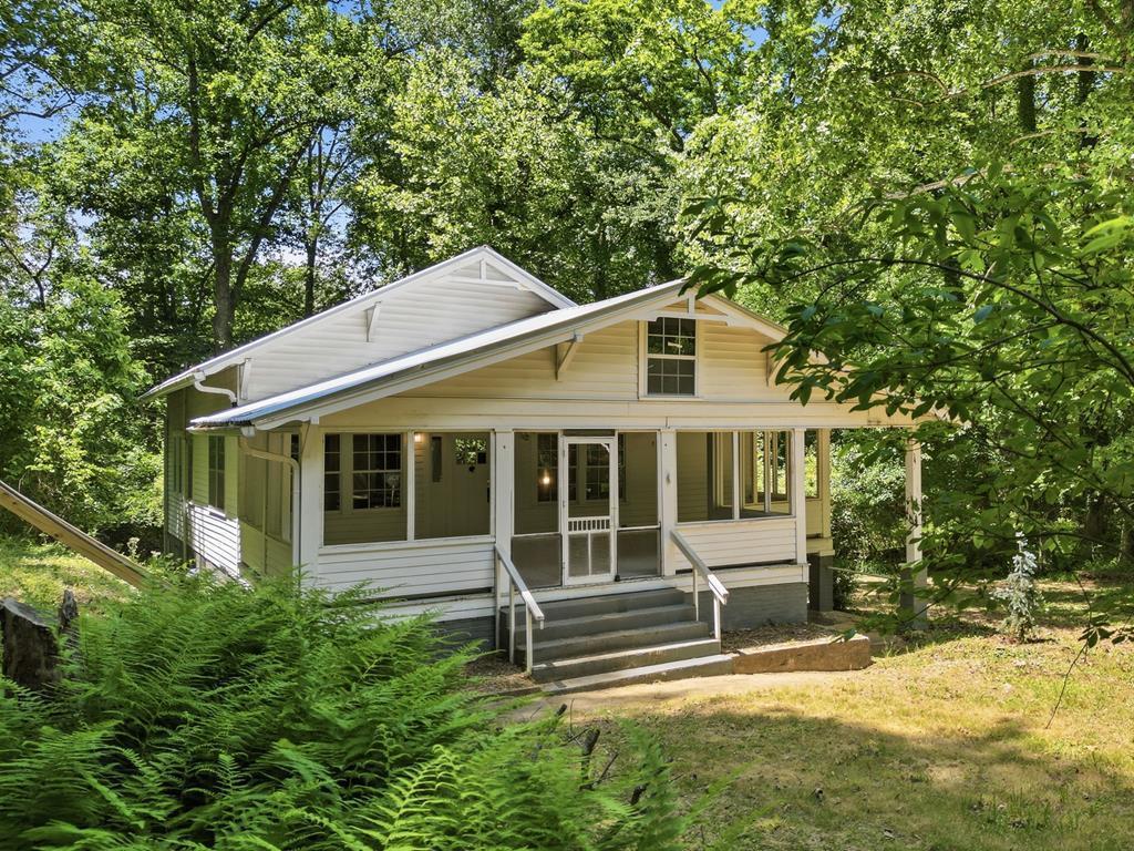 2494 Blue Ridge Drive, Blue Ridge, GA 30513