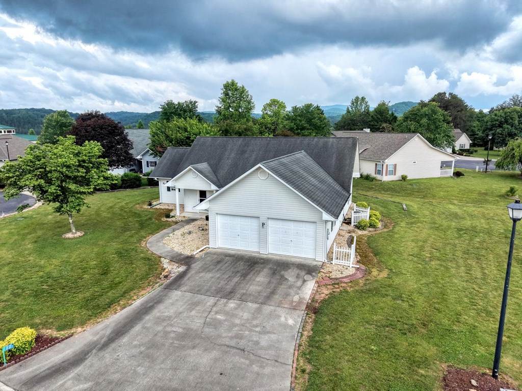 22 Sunset Court, Blue Ridge, GA 30513 — photo 3