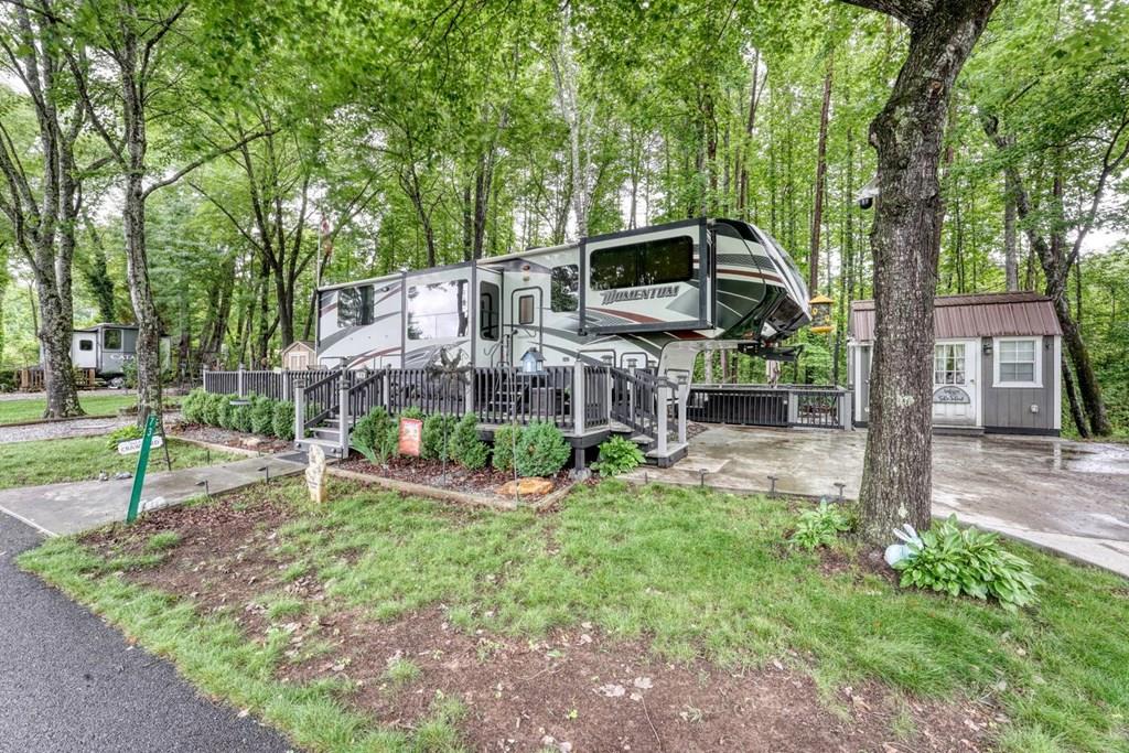 73 Moccasin Lane — photo