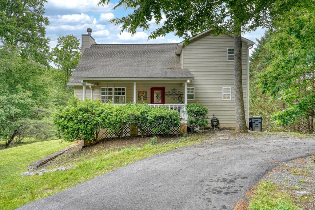 6744 Wood Lake Circle — photo