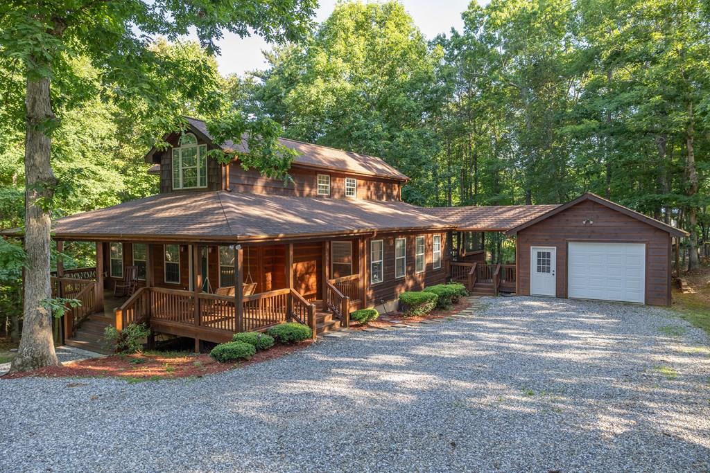 182 Oak Hills Drive — photo