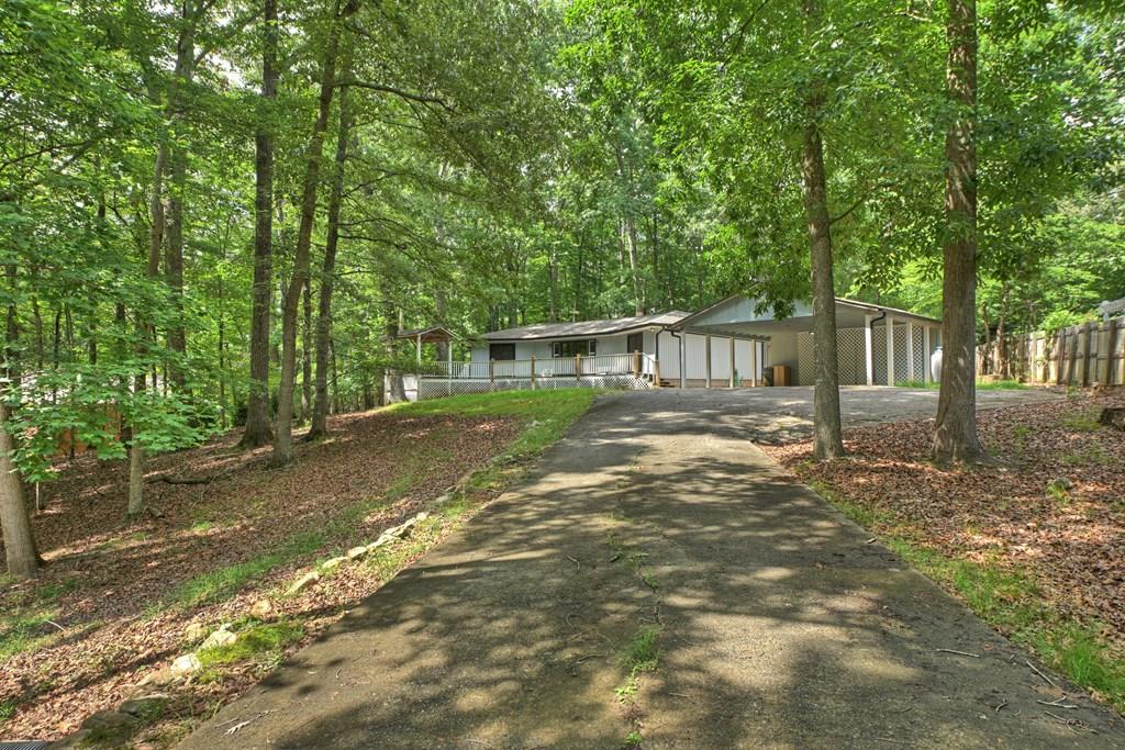 1076 Riverview Drive — photo
