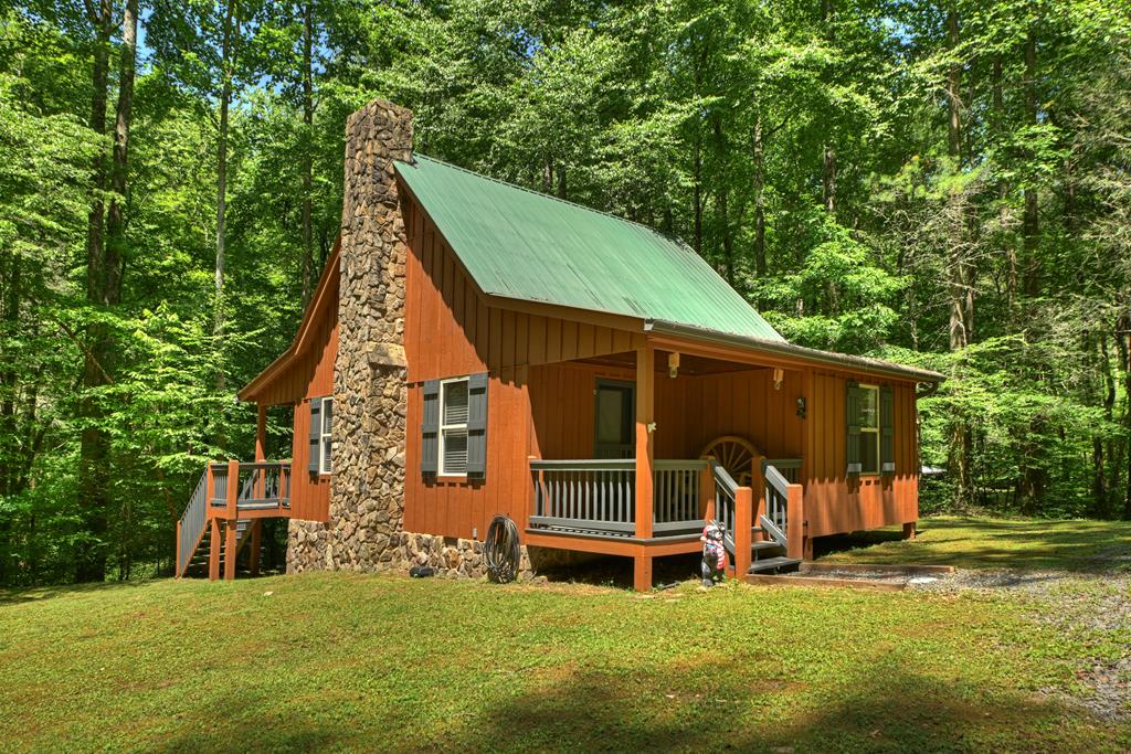 373 Barnes Creek Drive — photo