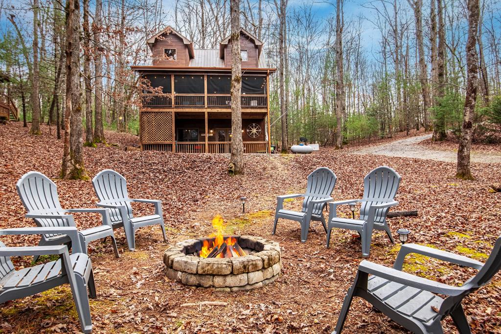 850 Mountain Lake Circle — photo