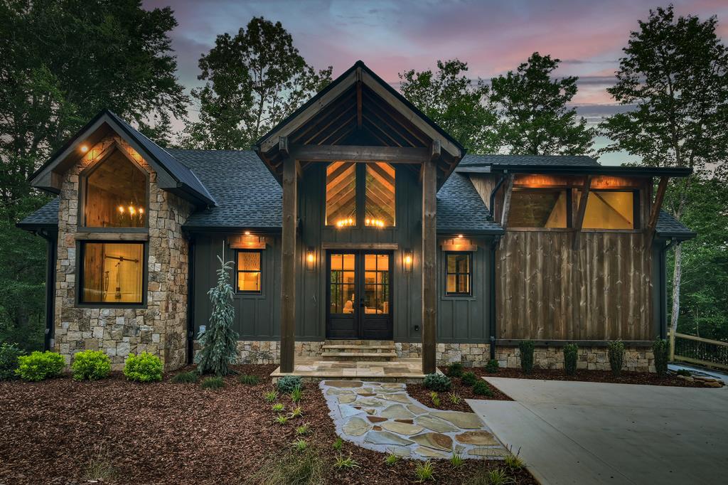 219 Staurolite Mountain Road, Blue Ridge, GA 30513