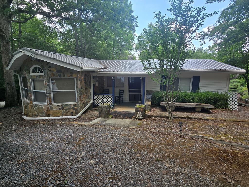 64 Green Oak Road — photo