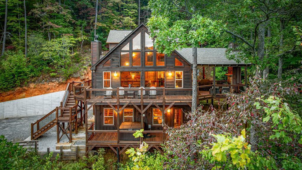 300 Cloudland Trace — photo