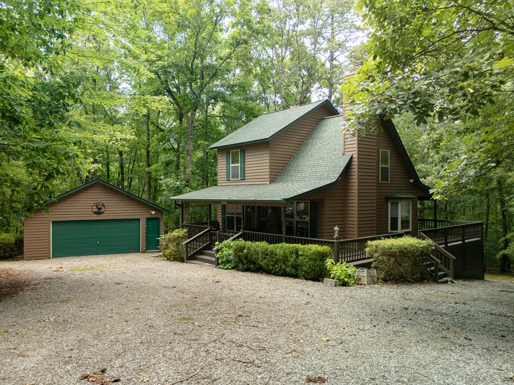 805 Tomahawk Trail — photo