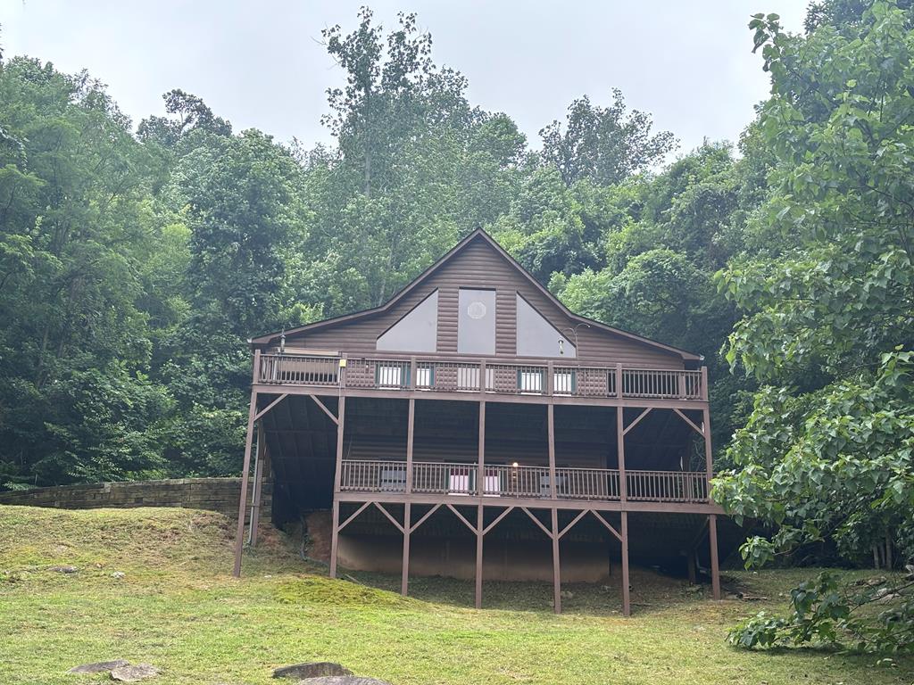 380 Buck Ridge Drive — photo