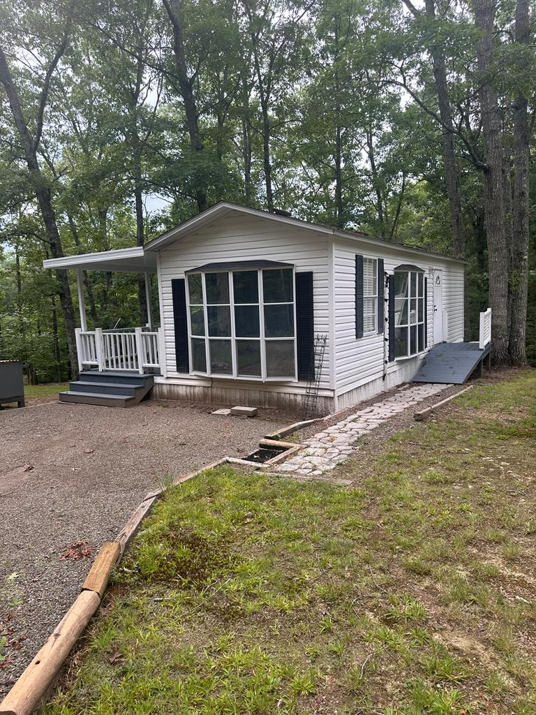 185 Red Hawk Lane — photo