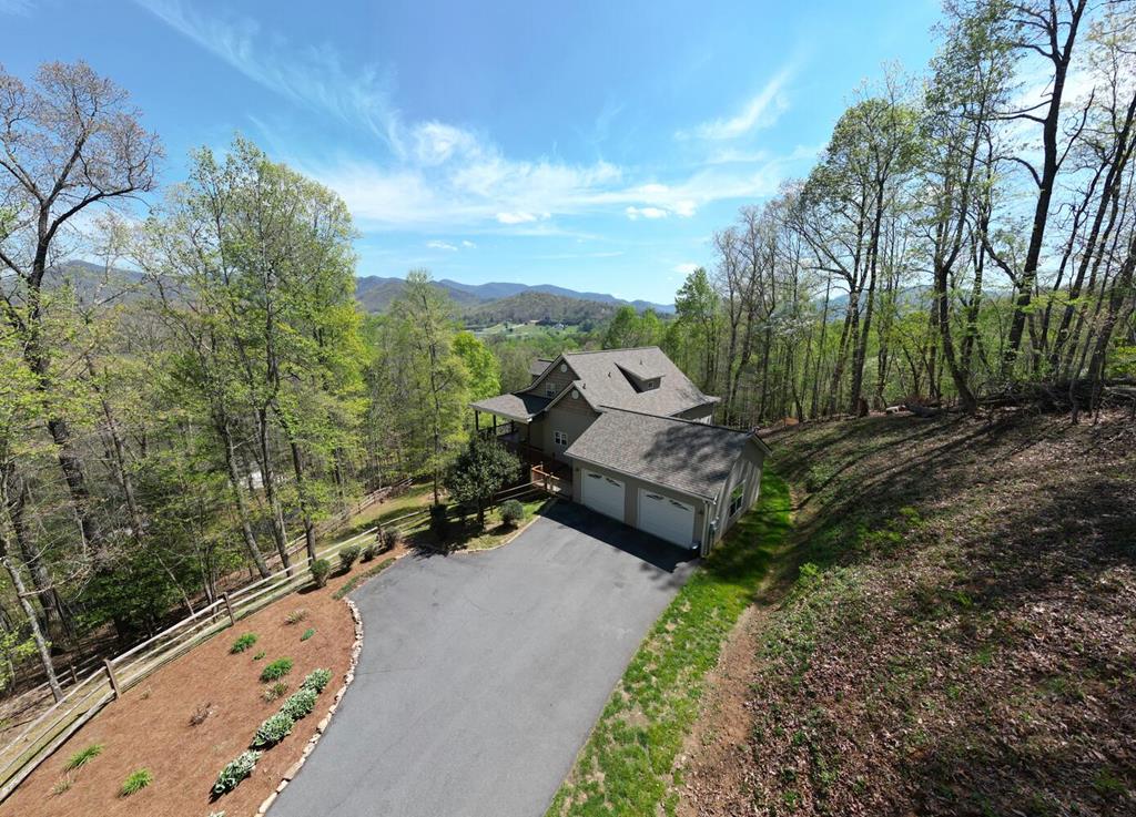 315 Wildwood Brook — photo