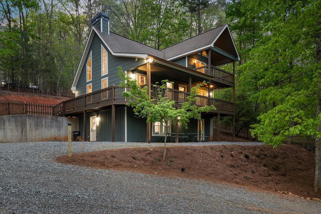17 Vista Chalet Drive — photo