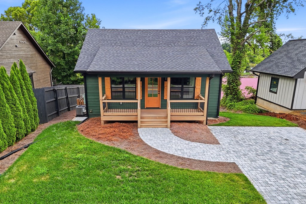 318 E Second Street, Blue Ridge, GA 30513 — photo 3