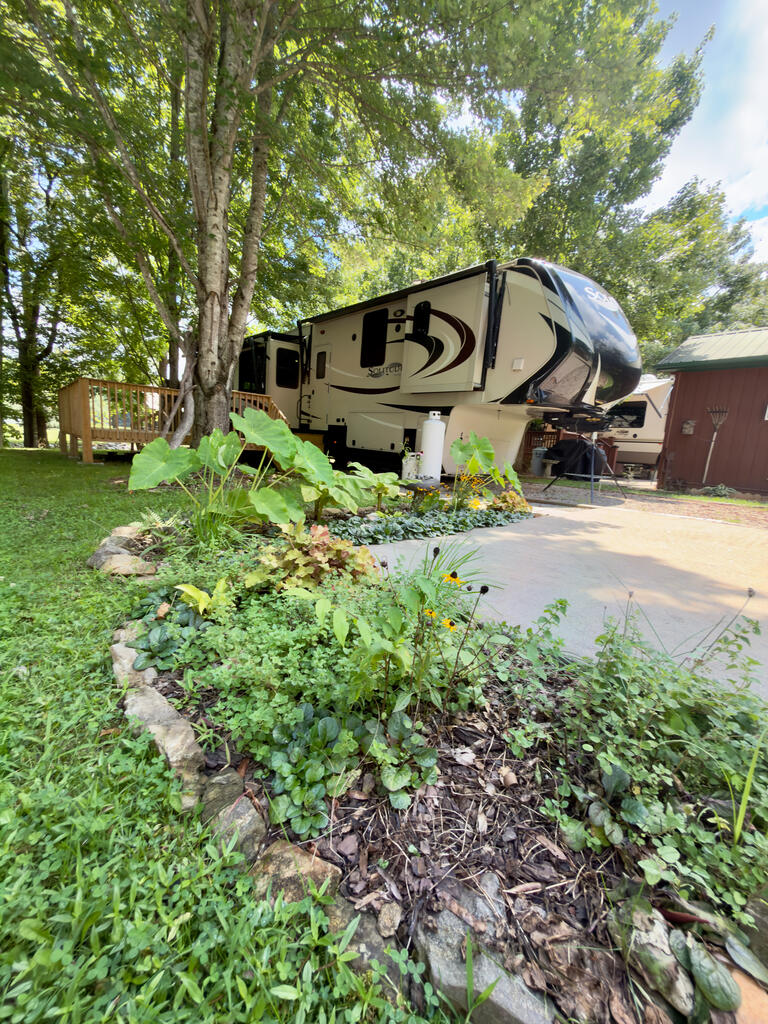 103 Vista Circle — photo