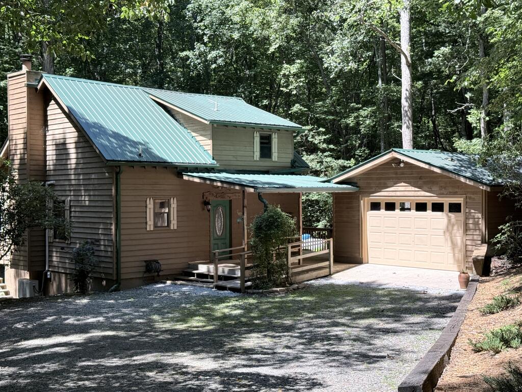 91 Hawks Nest — photo