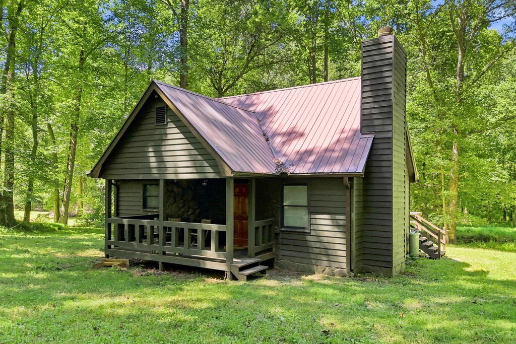 11 Indian Forest Road — photo