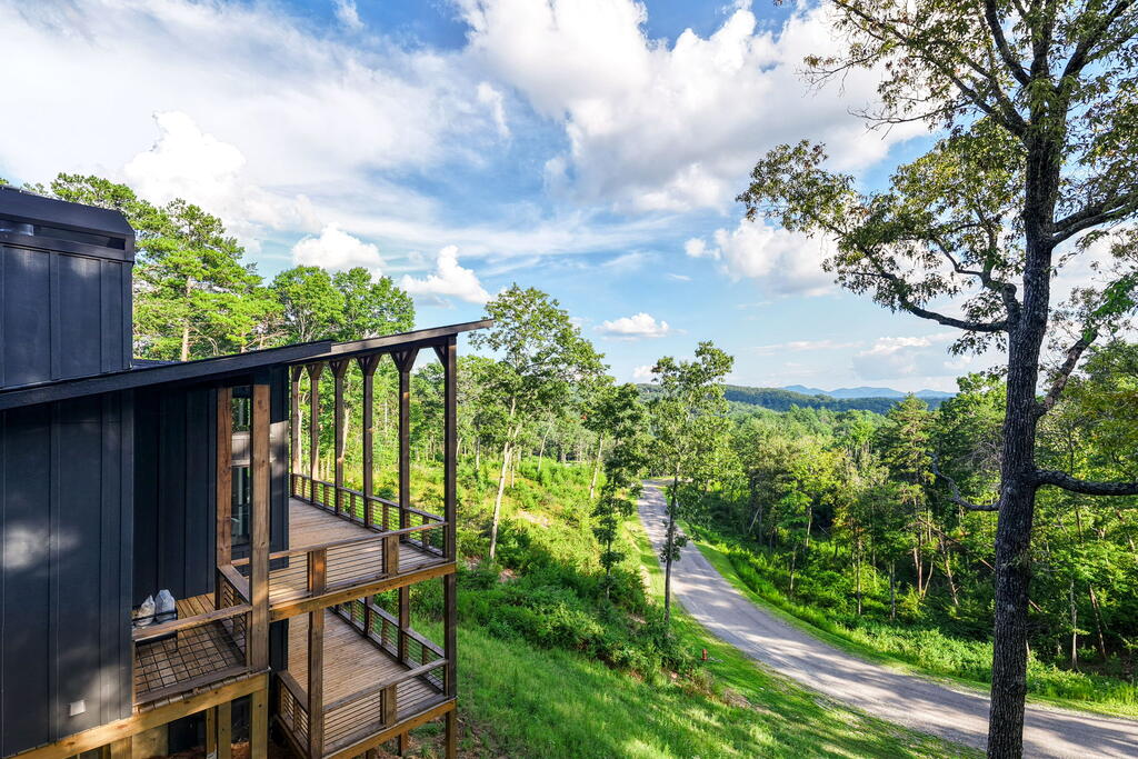 386 Mountain Laurel Ridge — photo