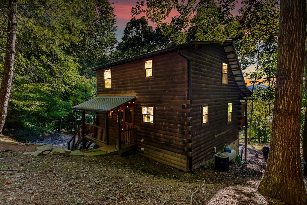 232 Cook Lane — photo