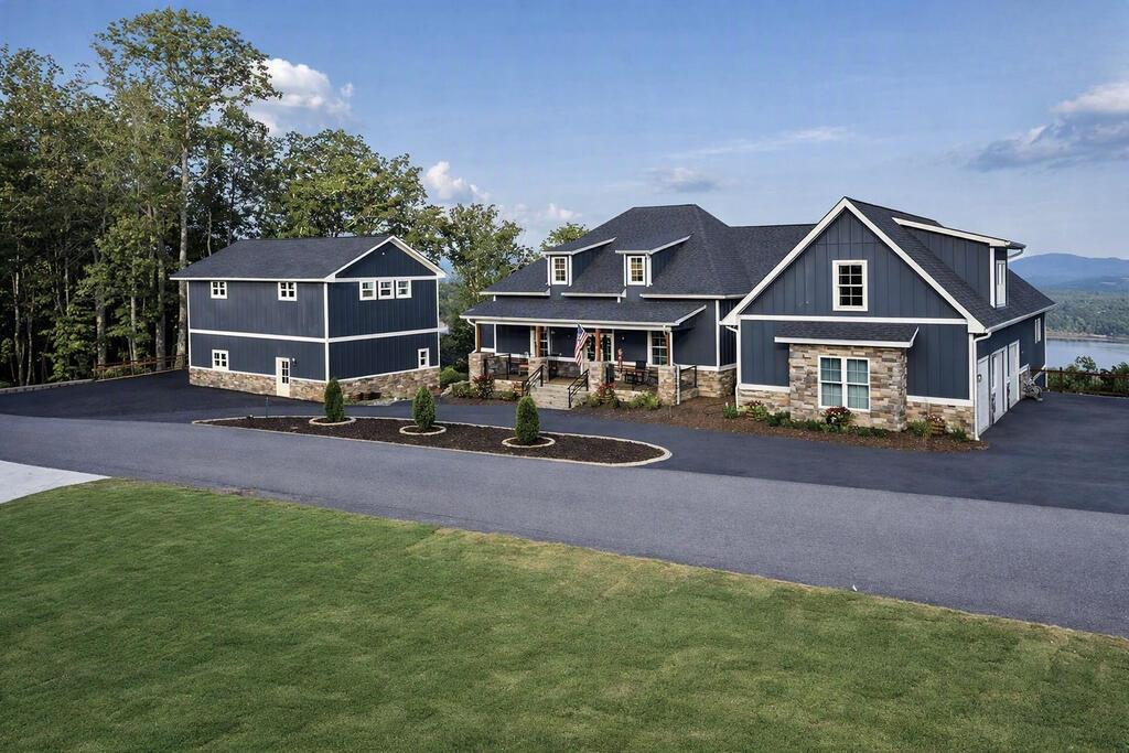 609 Winding Ridge — photo