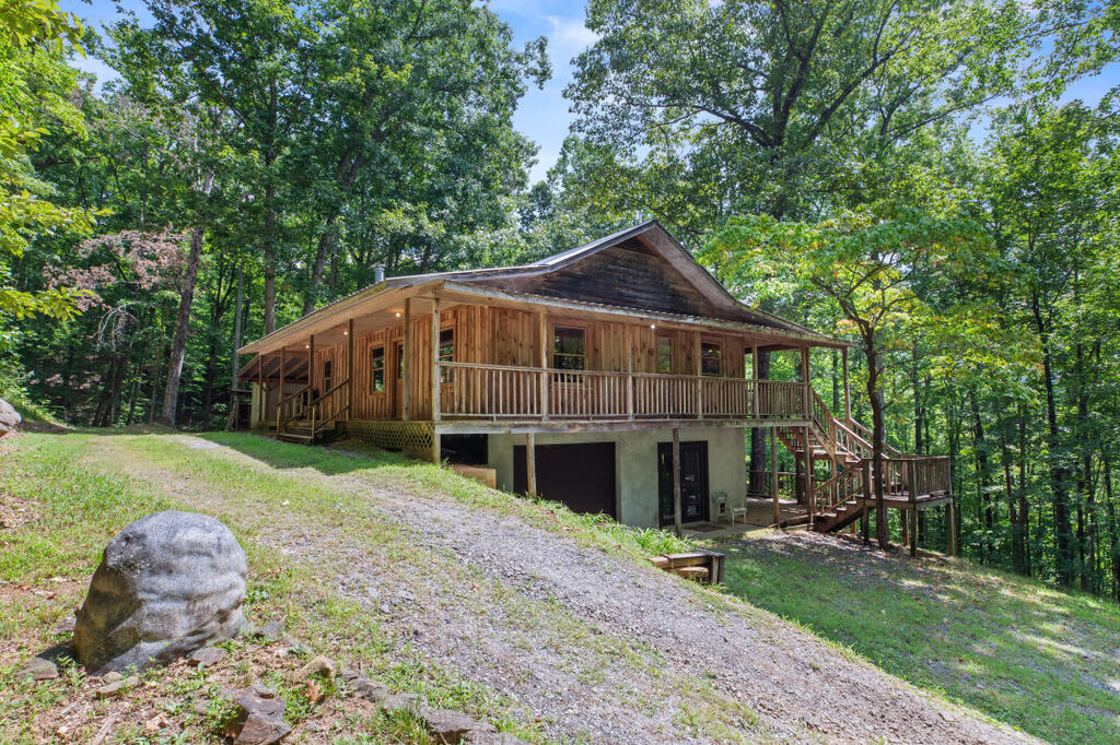2930 Upper Bell Creek Road — photo