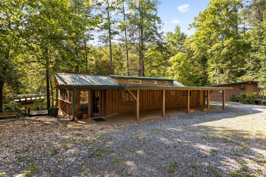 546 Rock Creek Road — photo
