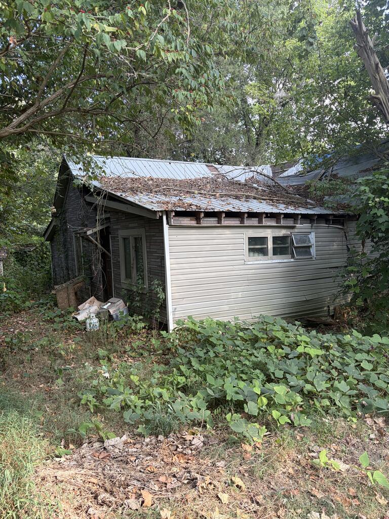 128 Pulltight Rd. — photo
