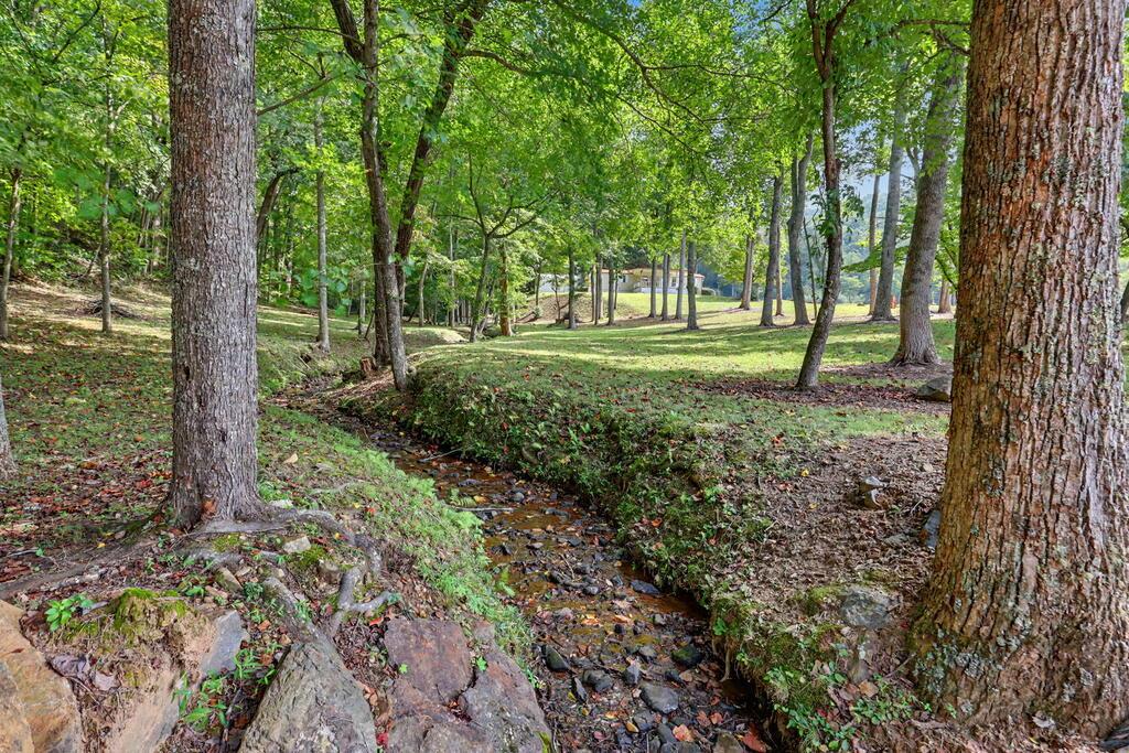 620 Hamilton Drive — photo