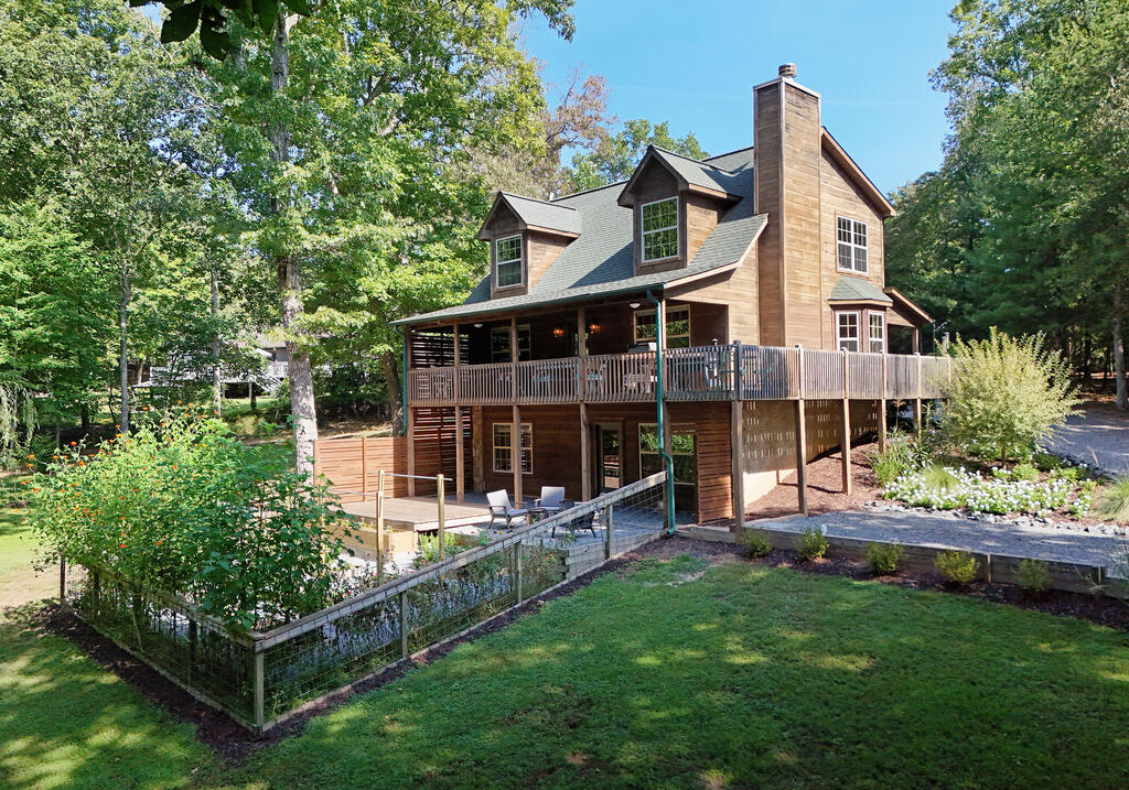 54 Davenport Court — photo