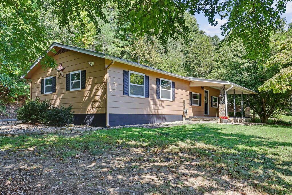 18 Willie Hutson Road — photo