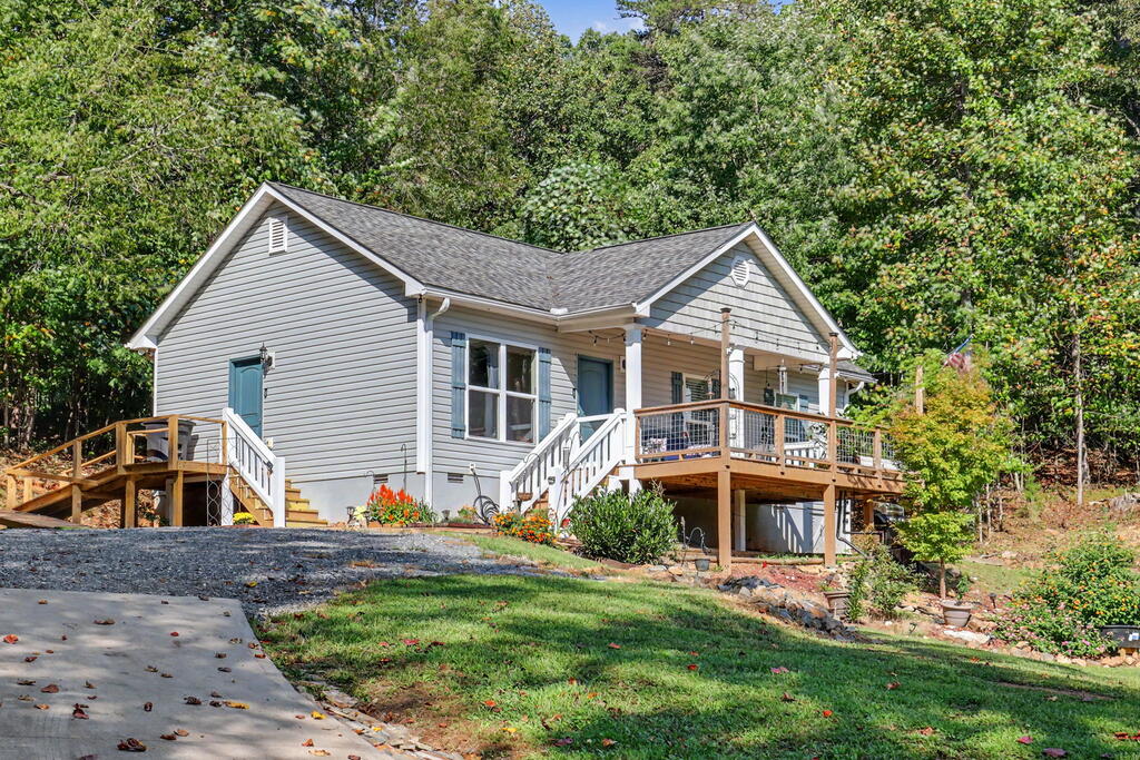 625 Ed Nichols Road — photo