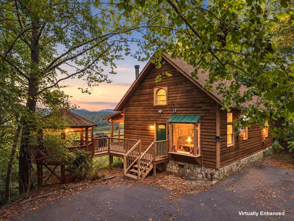 517 Ridge Road, Blue Ridge, GA 30513 — photo 2