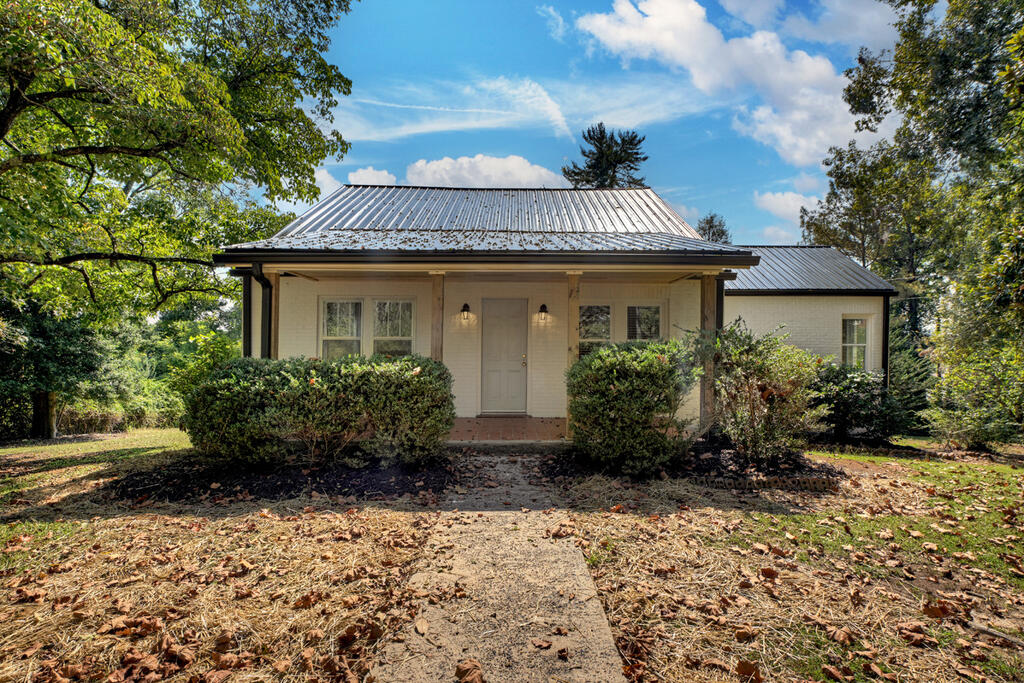 109 Lavista Drive — photo