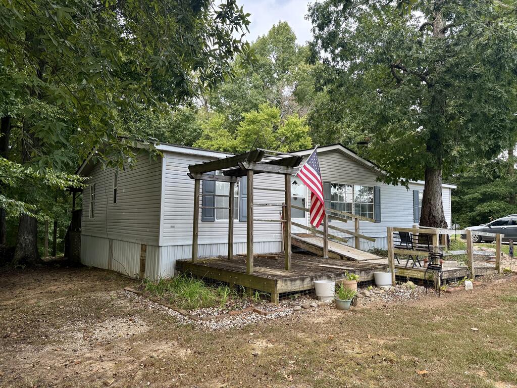 255 County Road 460 — photo