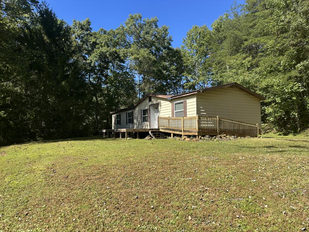 344 Avery Scroggs Road — photo