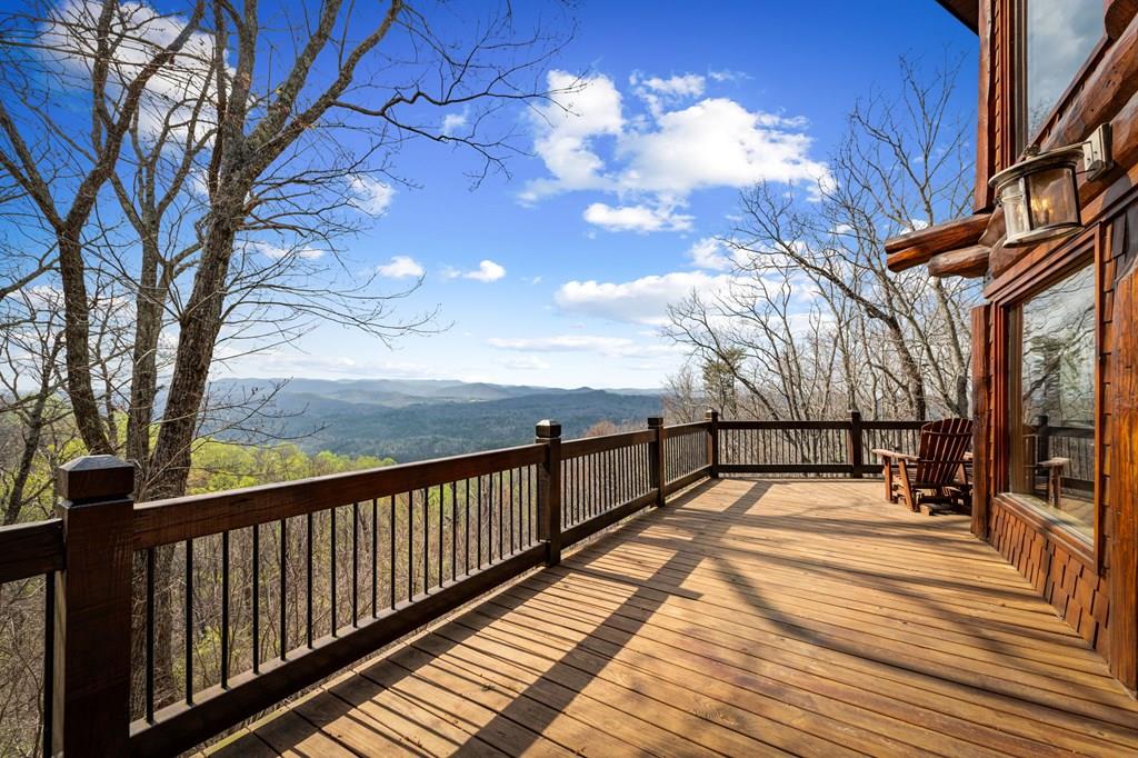 602 Overlook Drive — photo