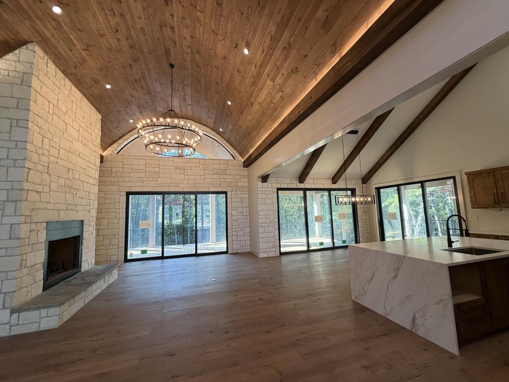 256 Fairview Drive, Blue Ridge, GA 30513 — photo 3