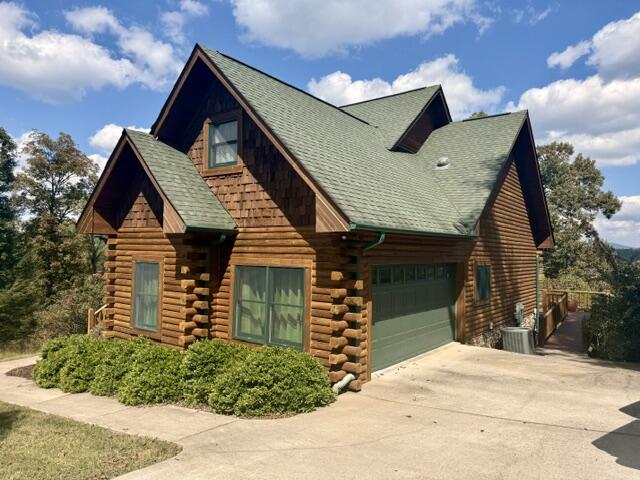 121 Lola Drive — photo