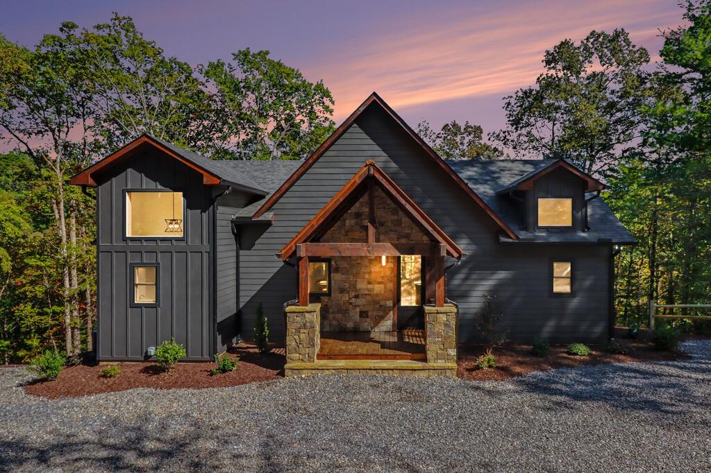 172 Wolf Creek Circle — photo