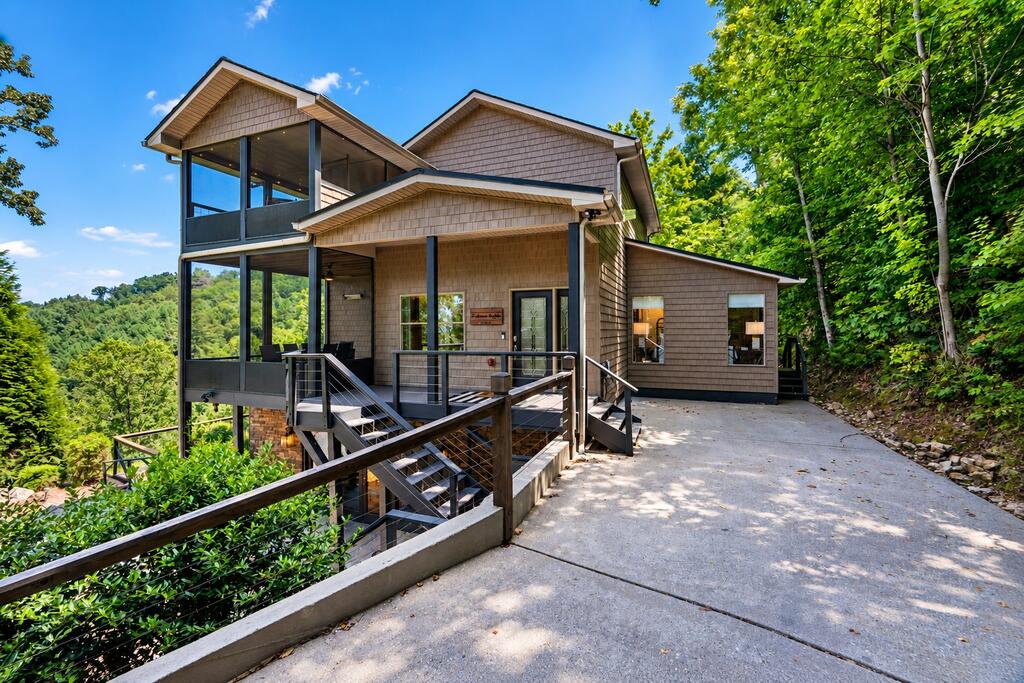 723 Ripshin Mountain Road, Blue Ridge, GA 30513 — photo 3