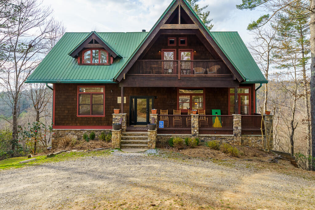 153 Riverview Circle — photo