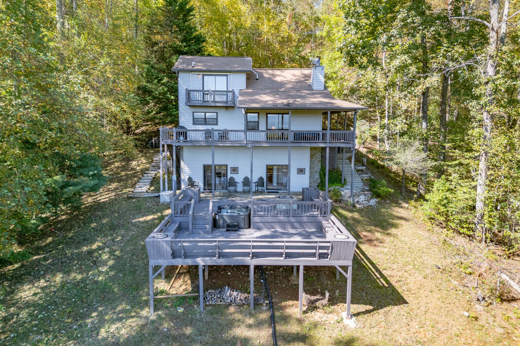 1109 Flat Rock Gap Road — photo