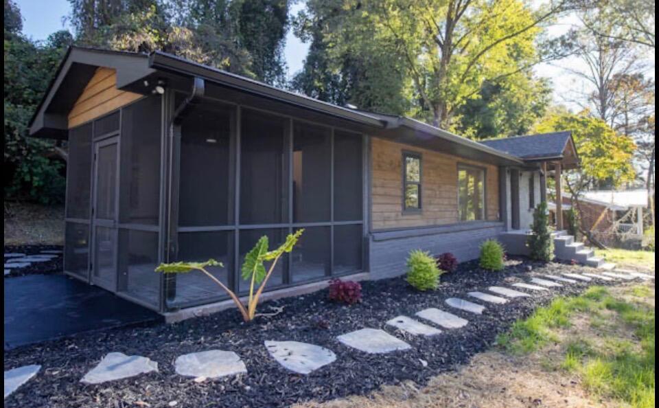 108 Logan Lane — photo