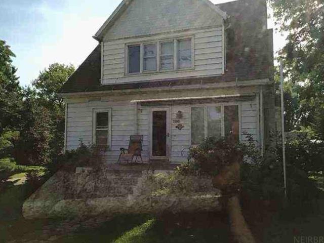 208 N 3rd St — photo